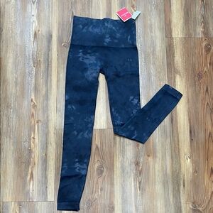 NWT Spanx Tie-Dye Leggings